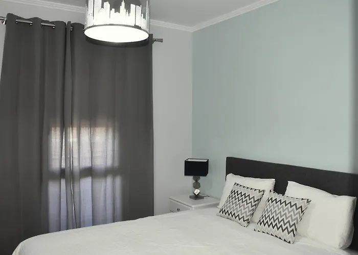 City Living 1Br In Expo Center Лиссабон